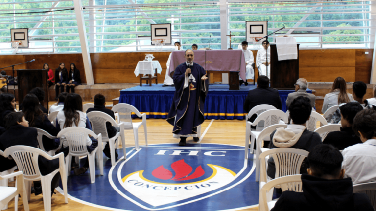 Instituto de Humanidades Alfredo Silva Santiago (Concepción)