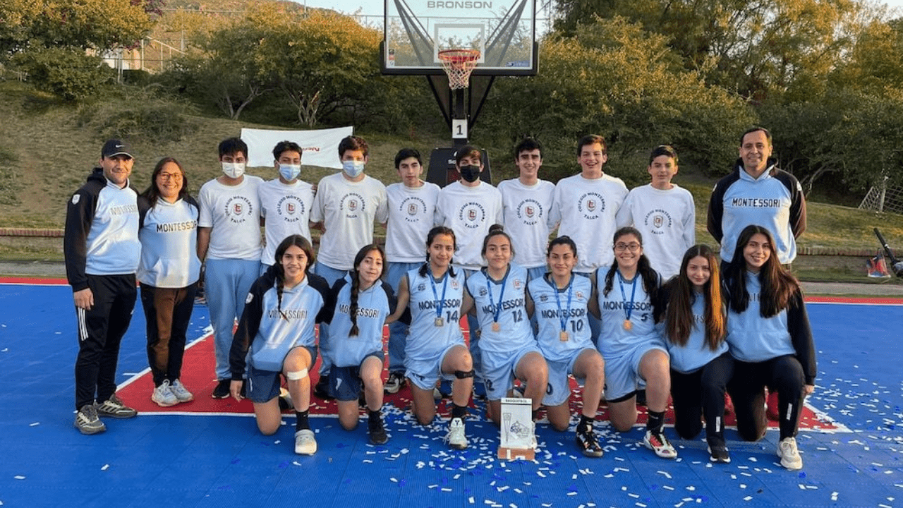 Colegio Montessori (Talca)