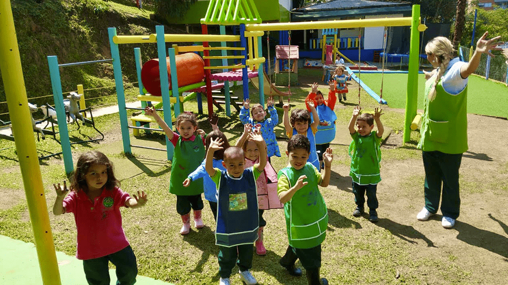 Descubre por qué el Gimnasio Campestre Monte Sofía de Envigado hace parte de Los Mejores Colegios 1 NIÑOS