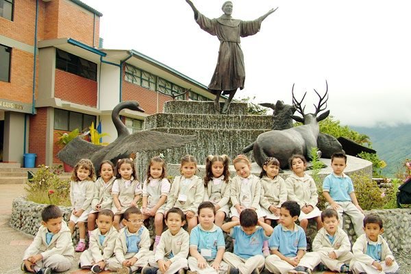 Acreditaciones Educativas 51 Colegio Franciscano San Luis Rey Armenia