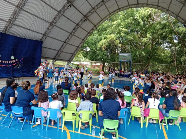 Colegio Luis Lopéz De Mesa (Barrancabermeja)