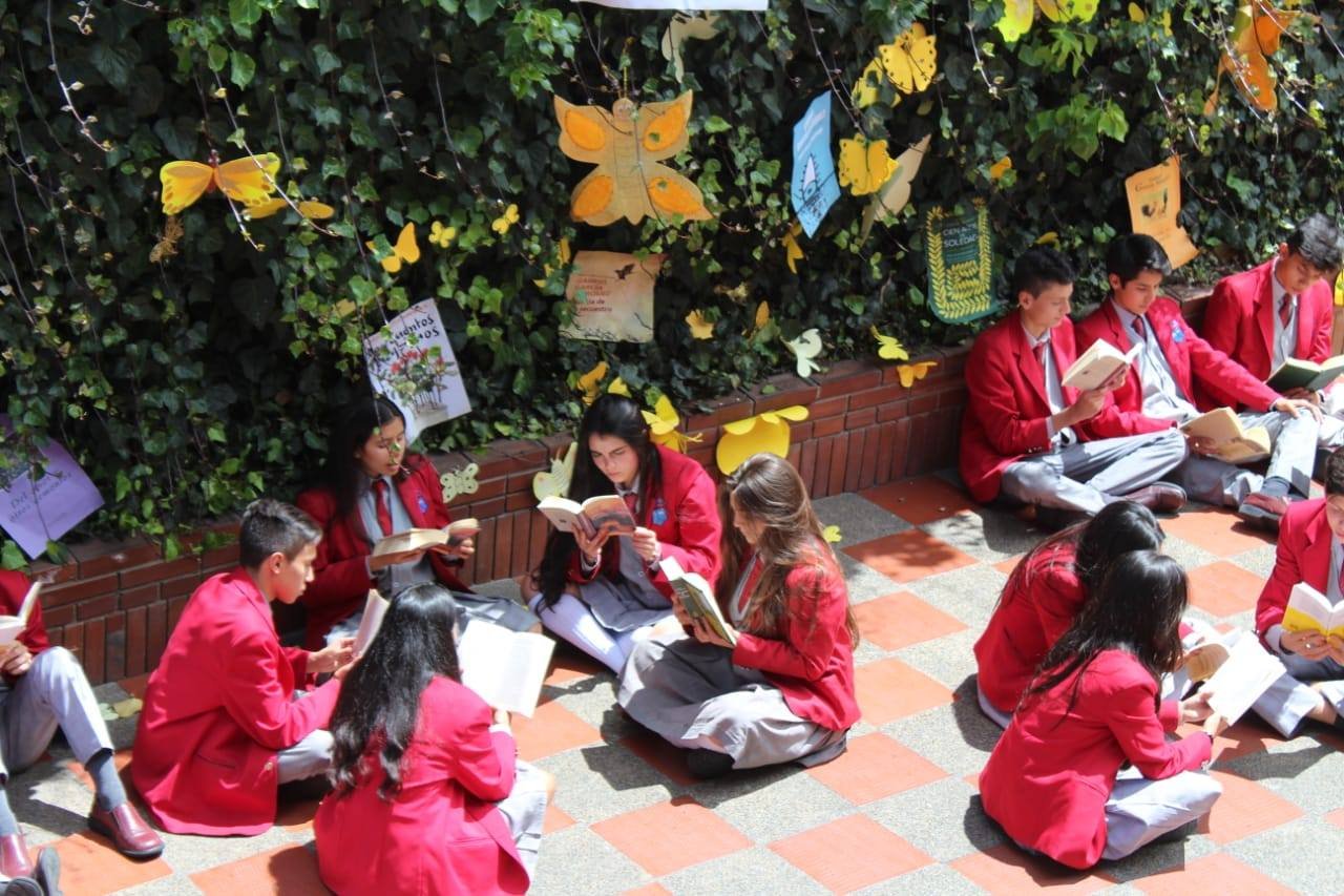 Colegio San Alberto Magno (Zipaquirá)