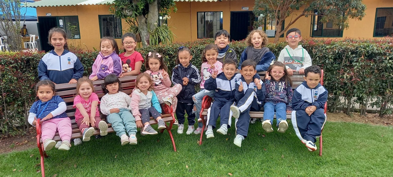 Liceo De Los Andes (Cota)