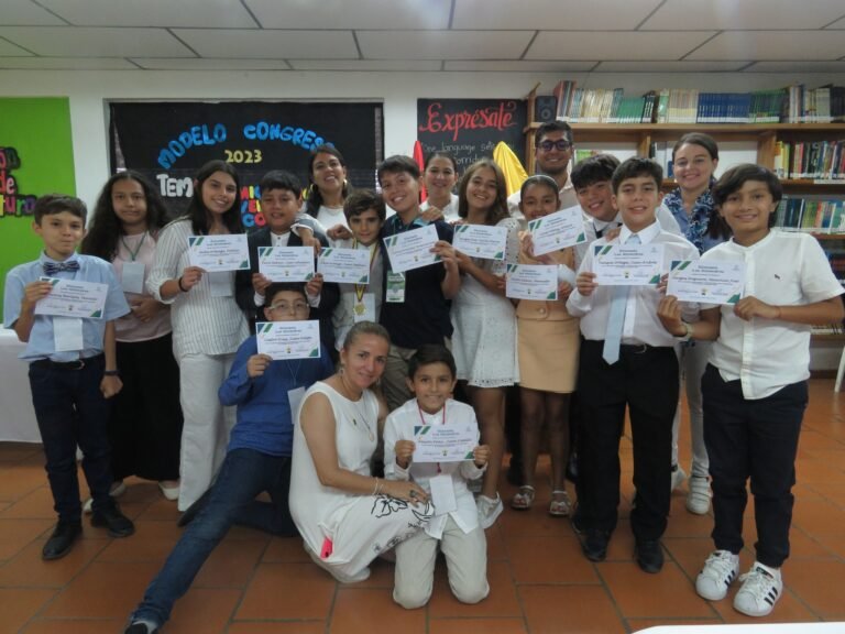 Gimnasio Los Almendros Villa del Rosario