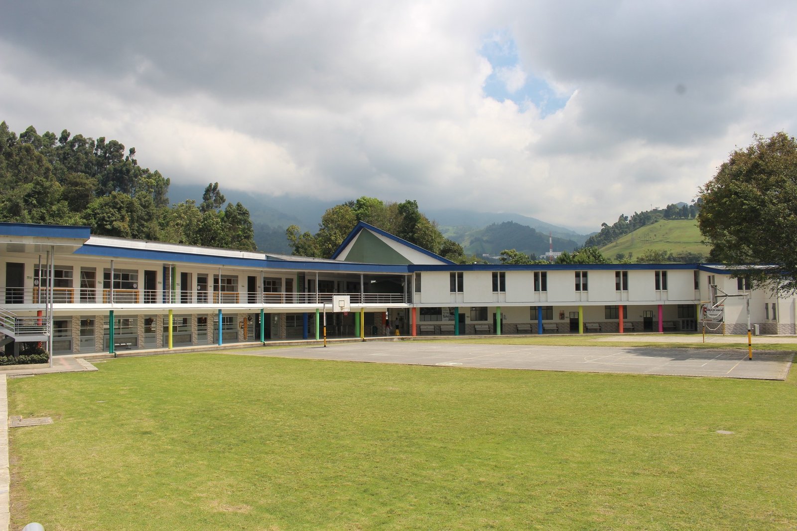 Gimnasio Campestre La Consolata (Manizales)
