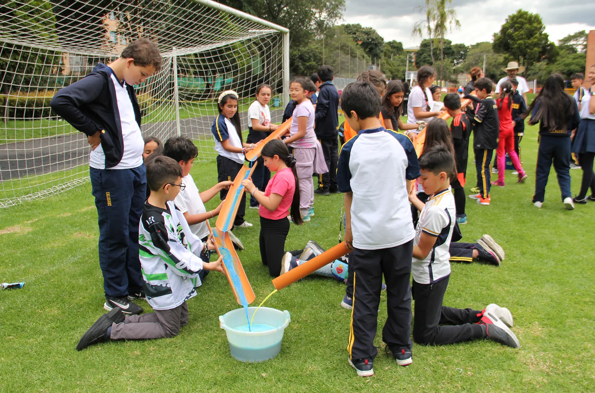 Colegio Calasanz (Bogotá)