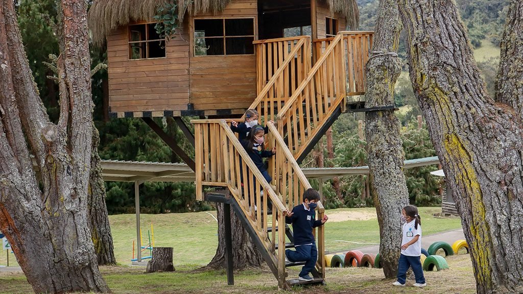 Colegio Hacienda Los Alcaparros (La Calera)