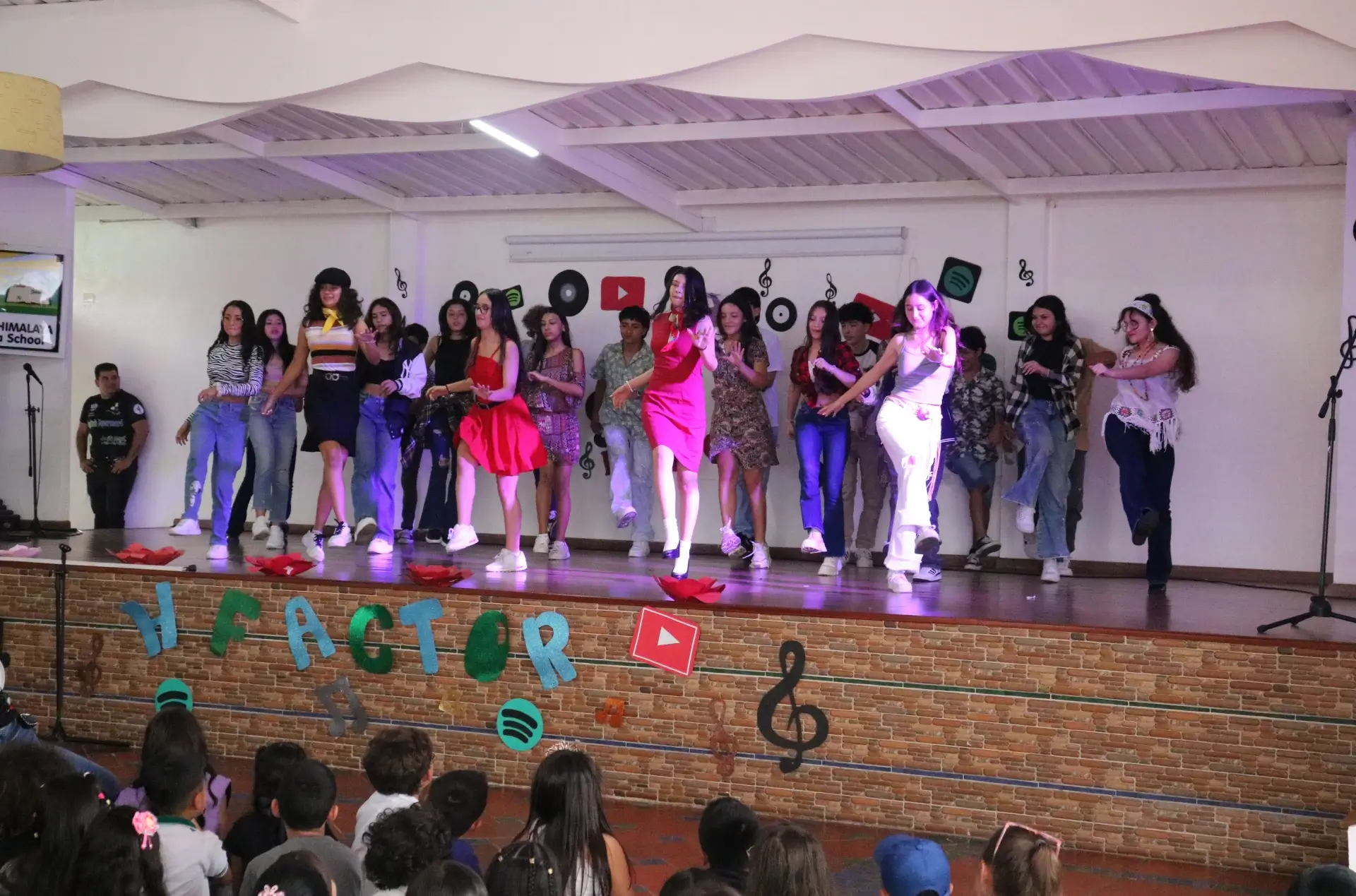 Colegio Himalaya – Himalaya School (Fusagasugá)