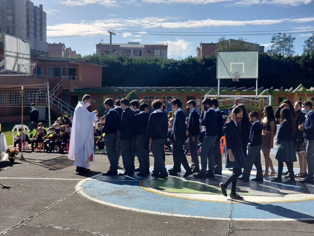 Colegio Liceo Moderno Campestre (Bogotá)