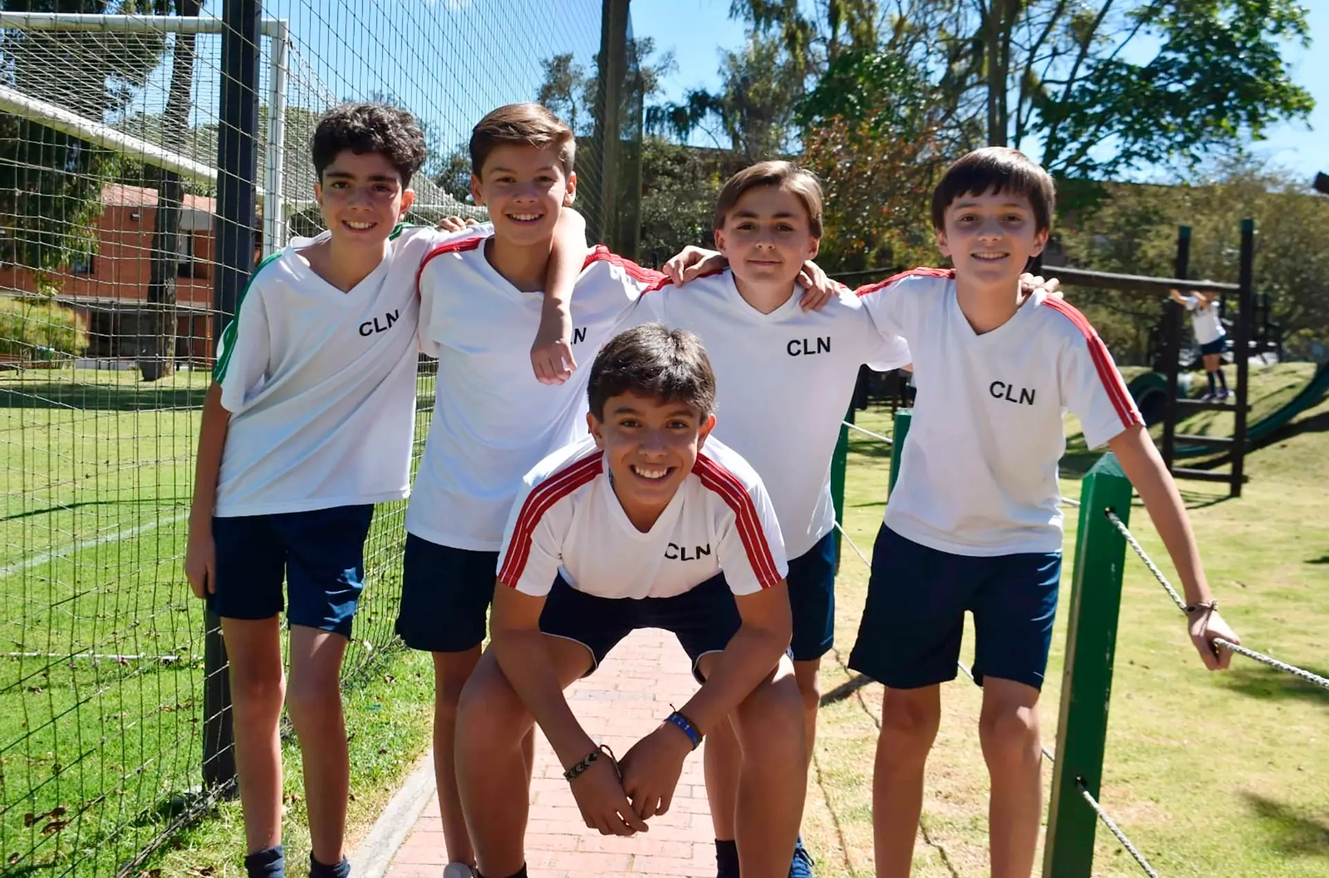 Colegio Los Nogales (Bogotá)