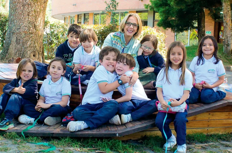 Home - Los Mejores Colegios en Colombia 38 Colegio La Colina (La Calera)