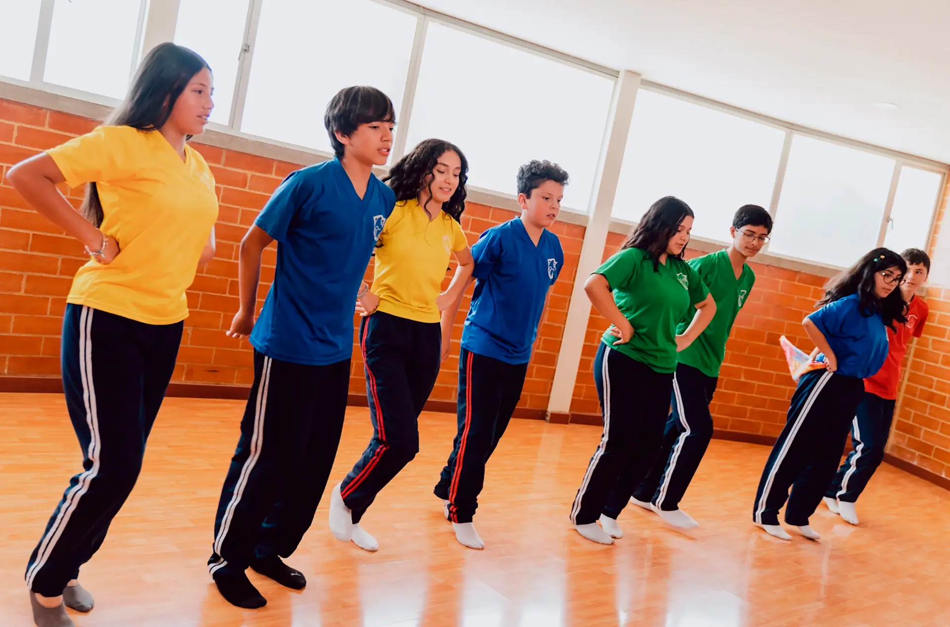 Colegio Bilingüe Internacional Gimnasio Campestre Reino Británico (Tenjo)