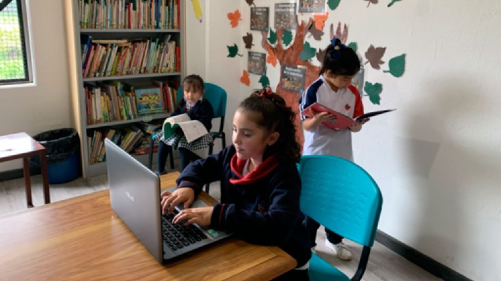 Gimnasio Nueva Escocia (Chía)
