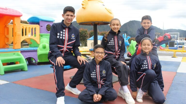 Home - Los Mejores Colegios en Colombia 32 Colegio Bilingüe Celestin Freinet (Bogotá)