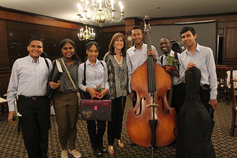 Instituto Nuestra Señora de la Asunción – Fundación Alvaralice (Cali)