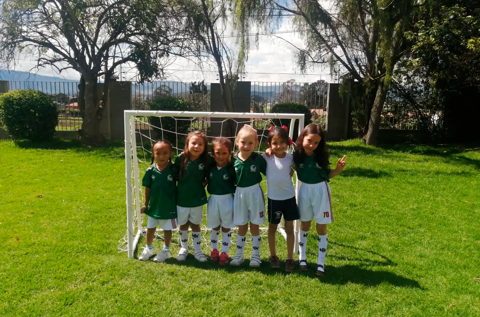 Colegio Bilingüe Campestre Principado de Mónaco (Cota)