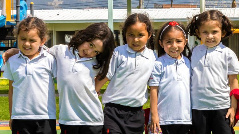 Fundación Colegio Emilio Valenzuela (Bogotá)