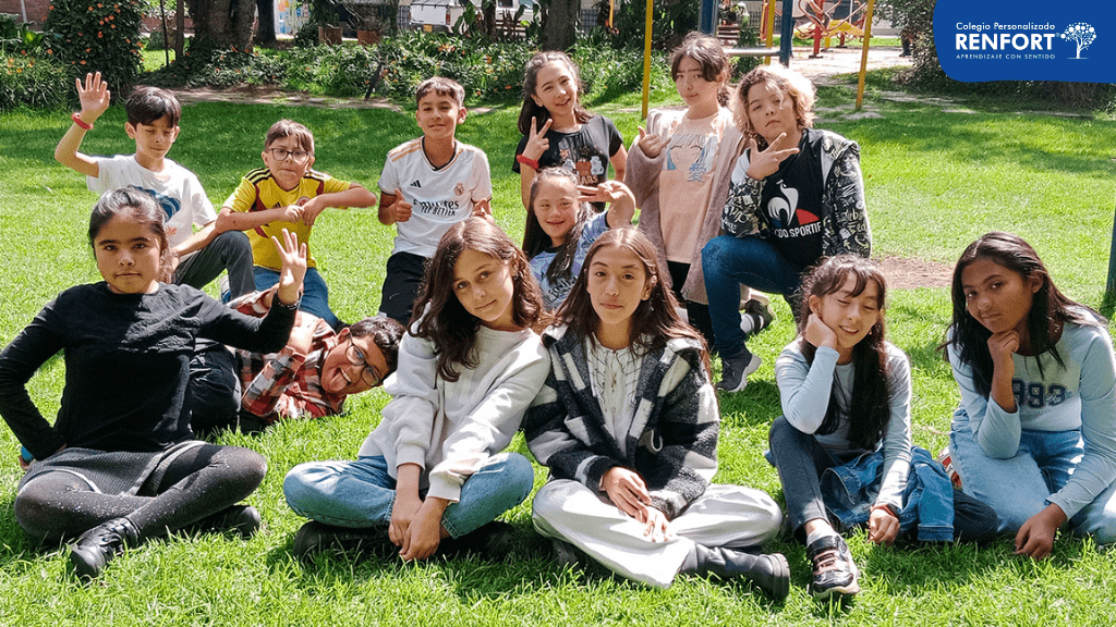 Colegio Personalizado Renfort: Un referente nacional en educación bilingüe innovadora 1 Foto Renfort es reconocido como Colegio Bilingue Nacional 1