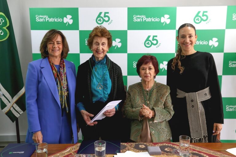 El Colegio San Patricio otorga la condecoración el Gran Trébol del Tiempo y de la Vida