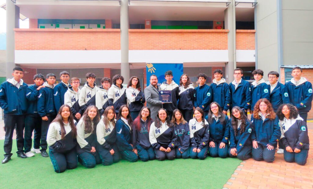 Gimnasio Las Palmas en Bogotá, recibe su primera Certificación Great Place To Study: ¡Un reconocimiento al compromiso educativo de excelencia! 1 IMG 1828 2