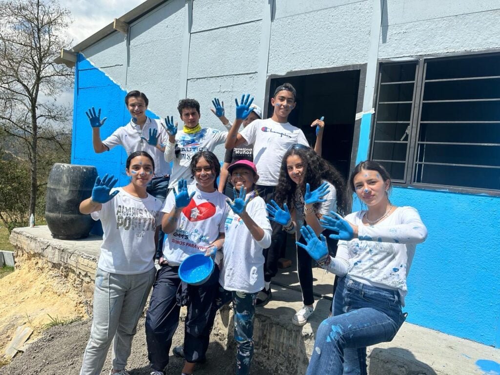 Labor social jovenes colegio san mateo
