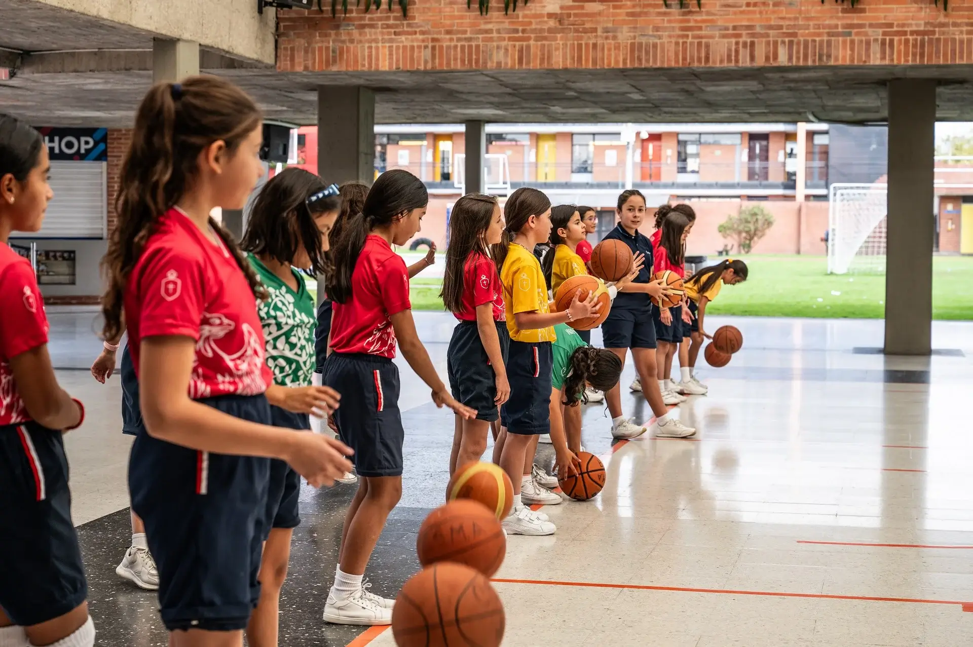 2-(GALERIA)-Educacion-fisica-colegio-san-mateo