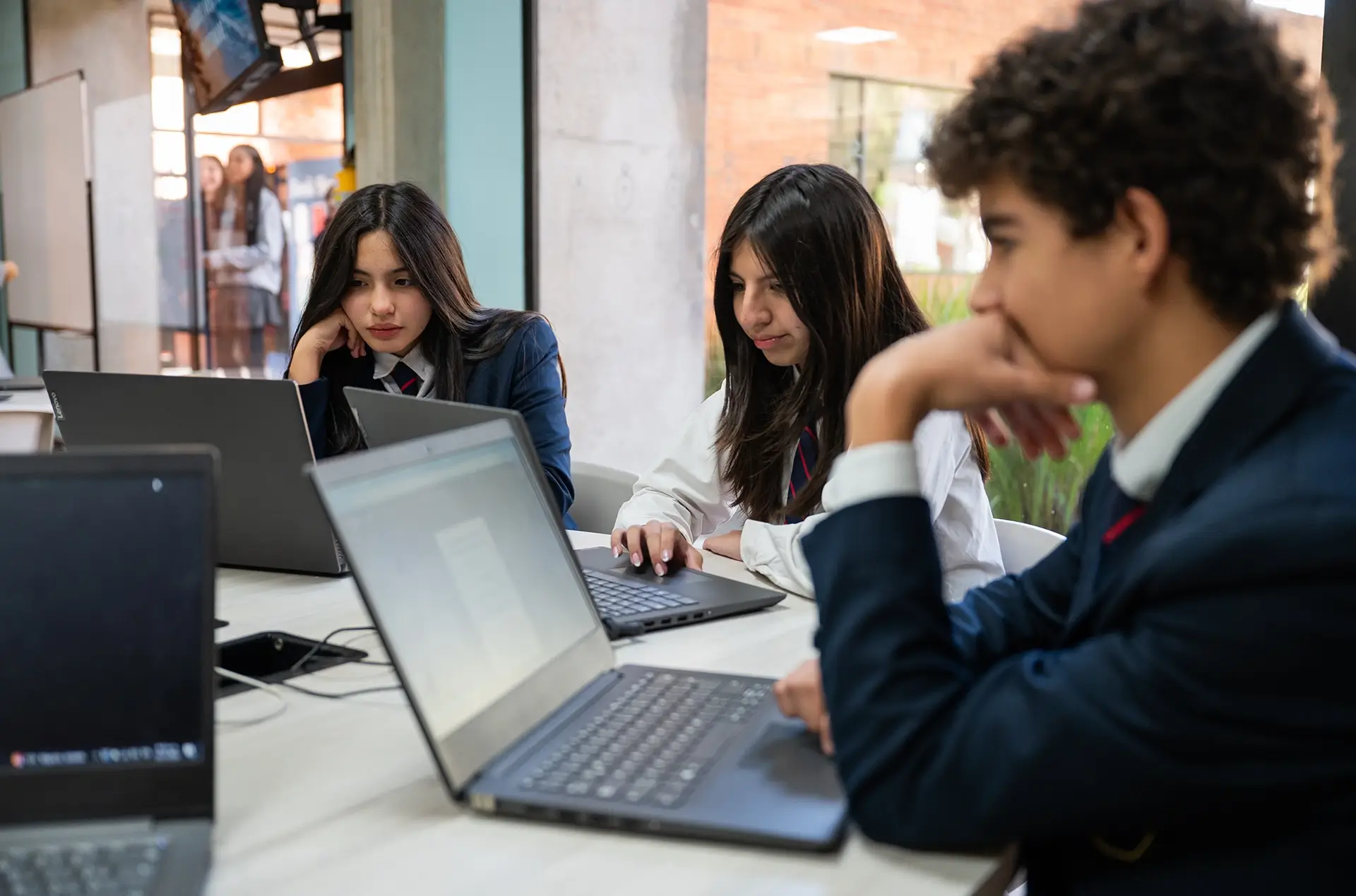 2-(GALERIA)-Intercambio-colegio-san-mateo