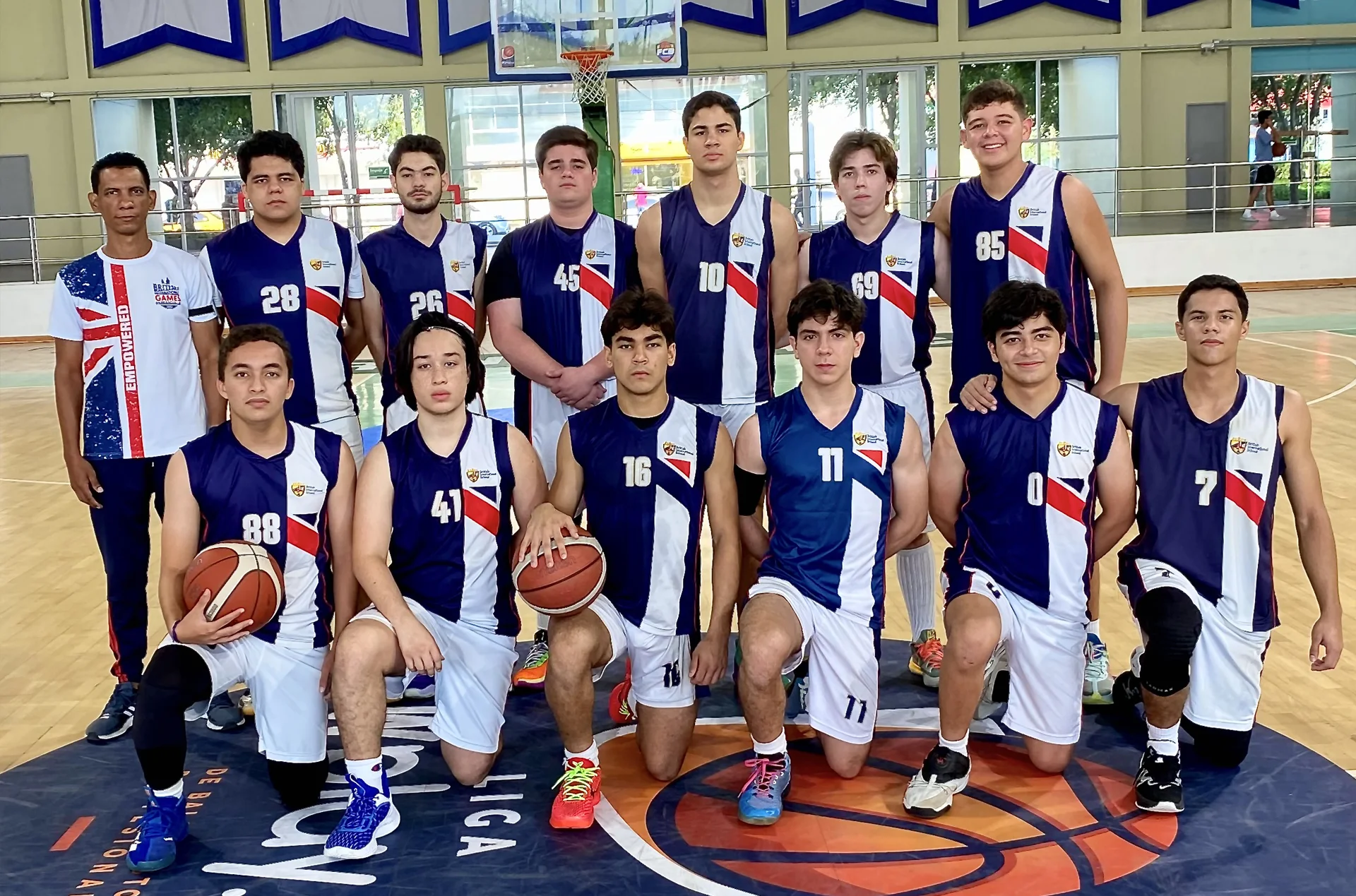 (CARRUSEL)-4-Big-games-british