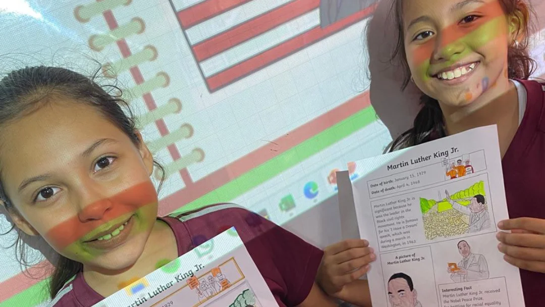 (INTERIOR)-Anglo-americano-martin-luther