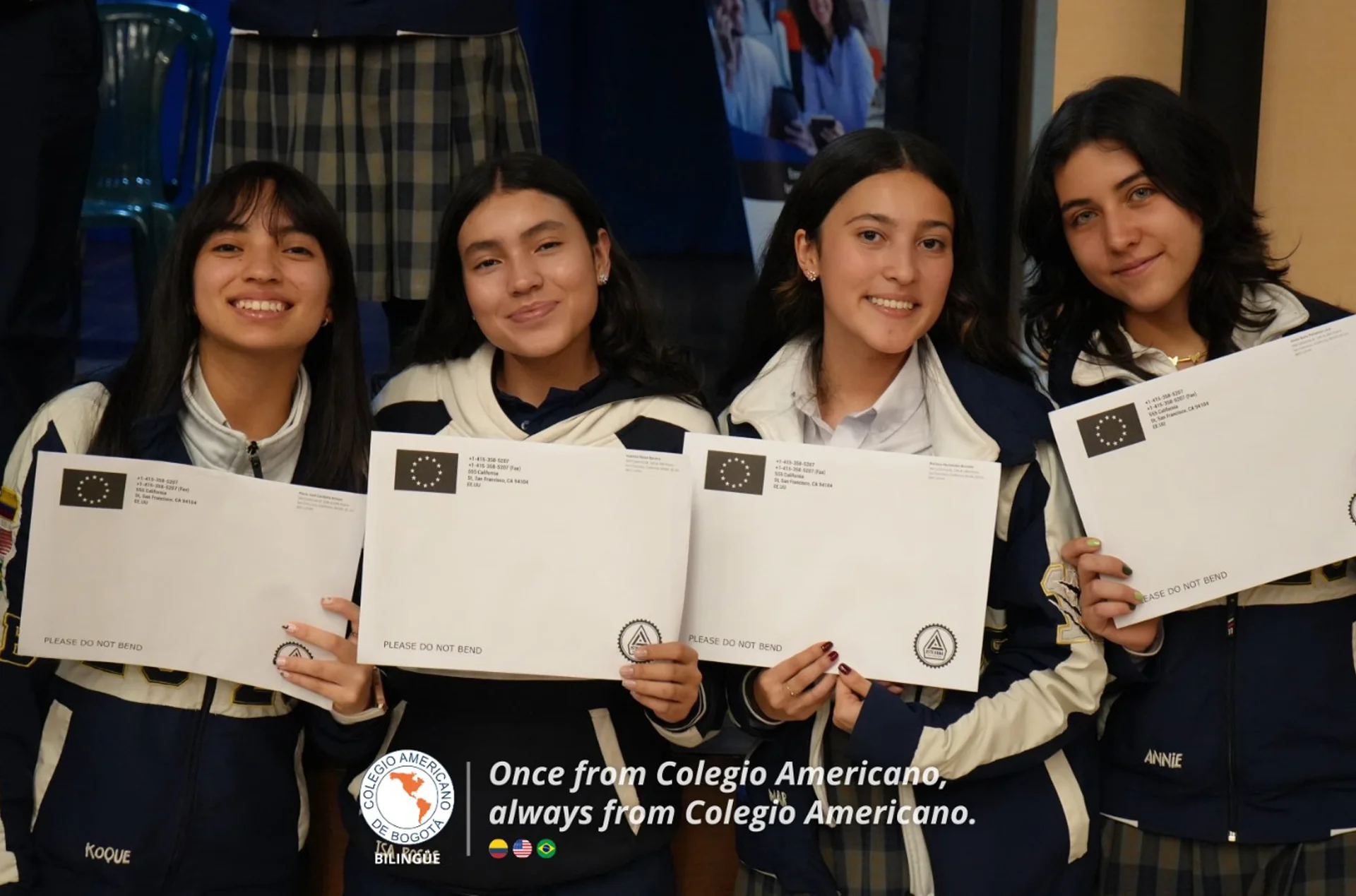 (CARRUSEL)-2-Colegio-americano-bogota-estudiantes-certificacion