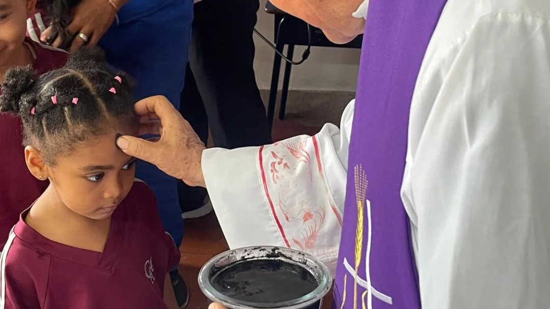 (CARRUSEL)-2-miercoles-de-ceniza-anglo-americano