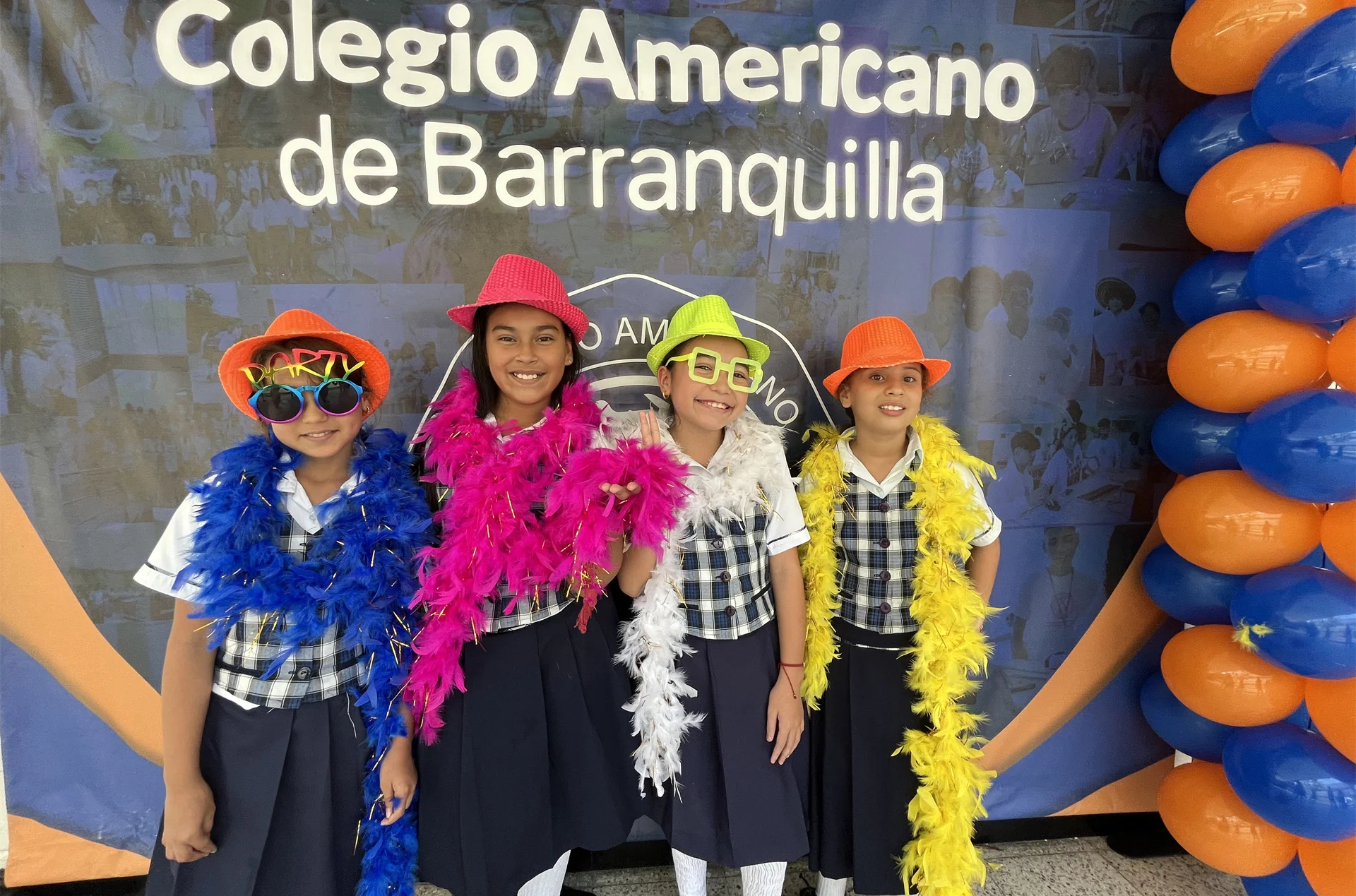 (CARRUSEL)-3-136-anos-colegio-americano-barranquilla
