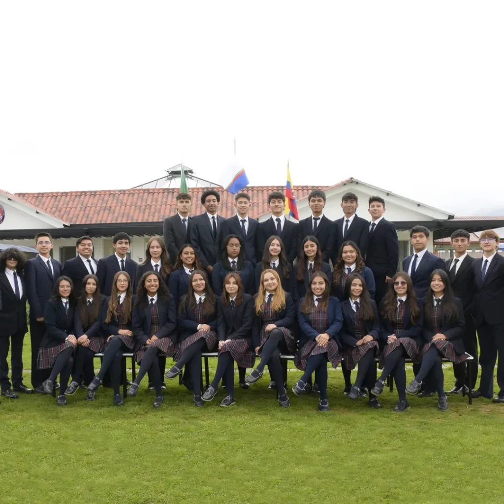 Prom 2025 del Colegio Bilingüe Lerner & Klein de Tenjo logra 100% nivel avanzado IELTS 4 Portada IELTS 11zon