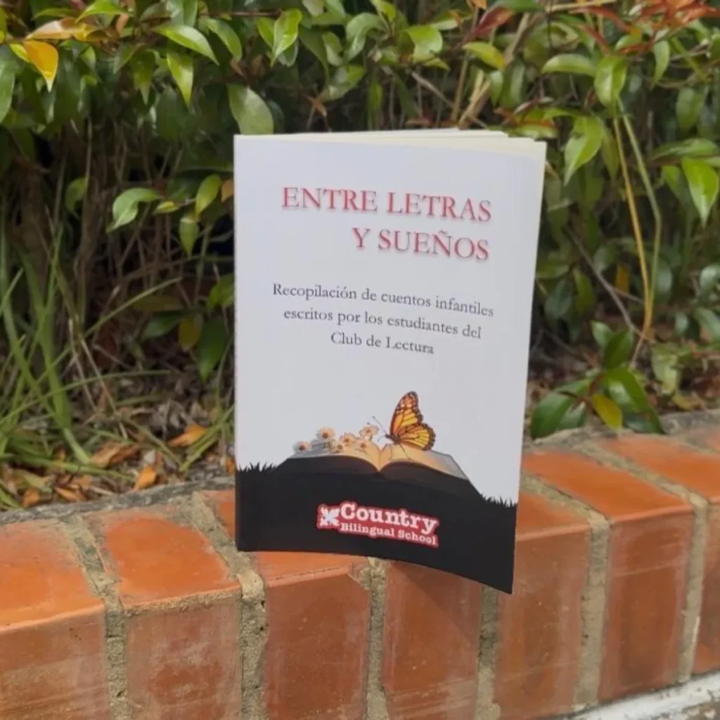 Entre letras y sueños del Country Bilingual School de Tunja 4 PORTADA NOTICIA LIBRO 11zon