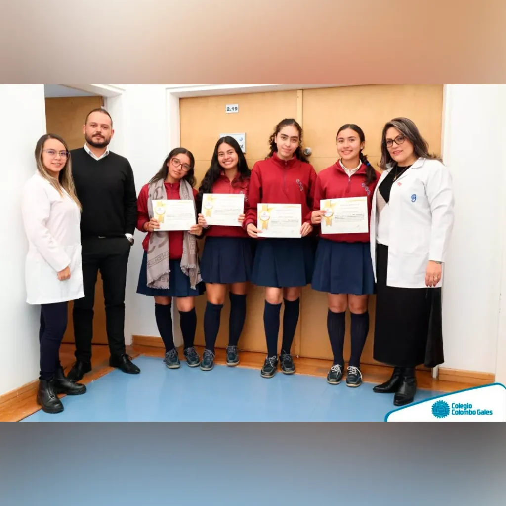 Estudiantes del Colegio Colombo Gales de Bogotá brillan a nivel mundial en el IDEATHON IB con innovación y diseño 4 7 11zon