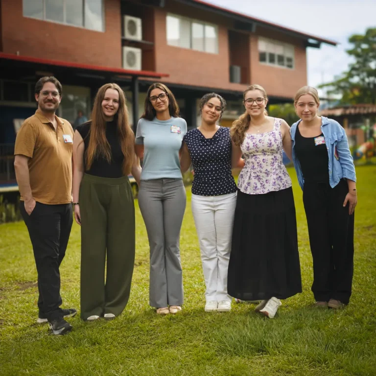 Colegio Bennett de Cali fortalece su educación internacional con la llegada de practicantes de York University Canadá