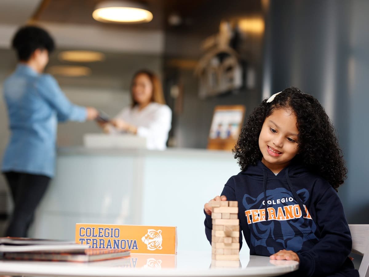 Colegio Terranova (Quito)