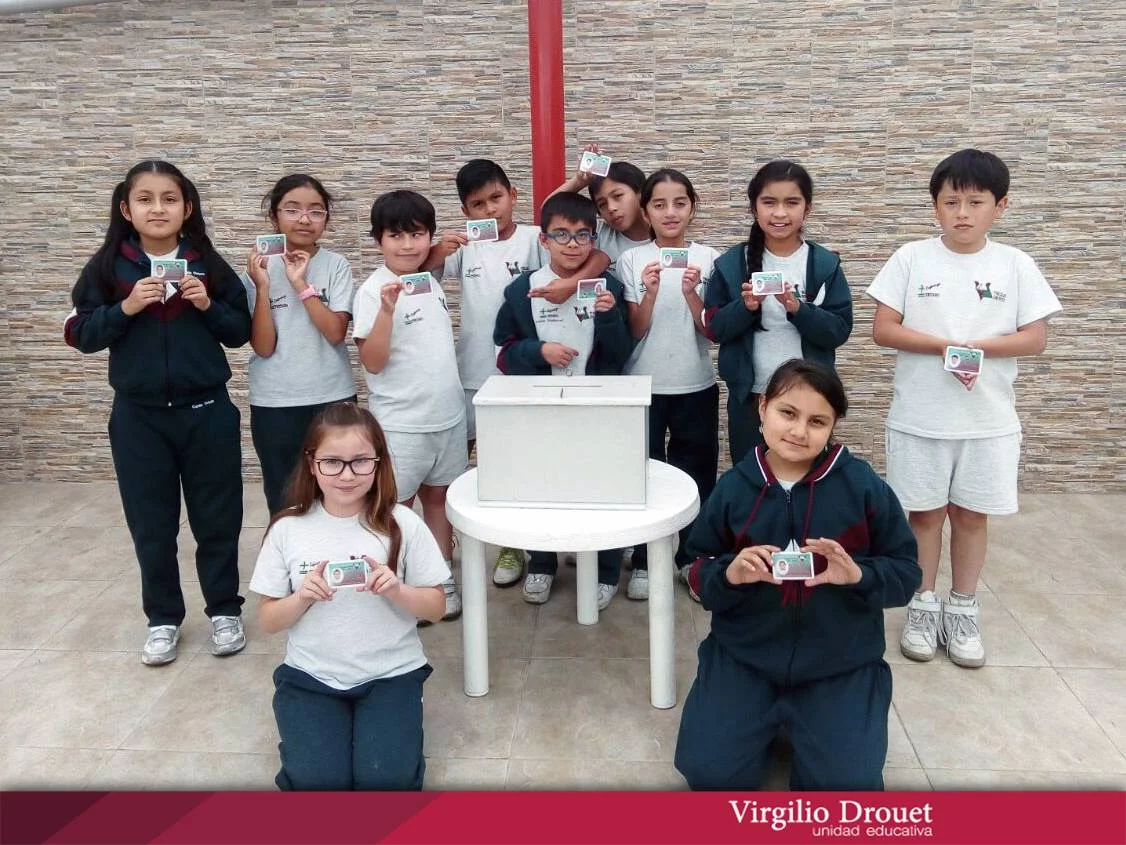 Unidad Educativa Virgilio Drouet (Quito)