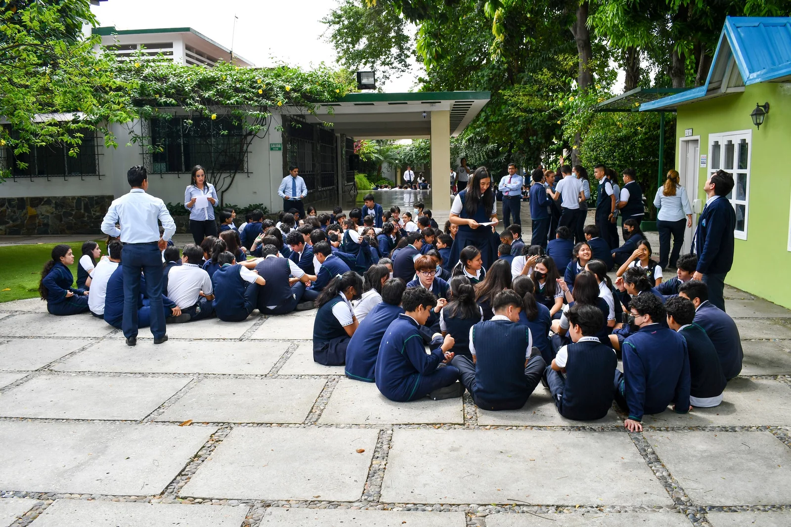 Unidad Educativa Bilingüe Nueva Semilla (Guayaquil)