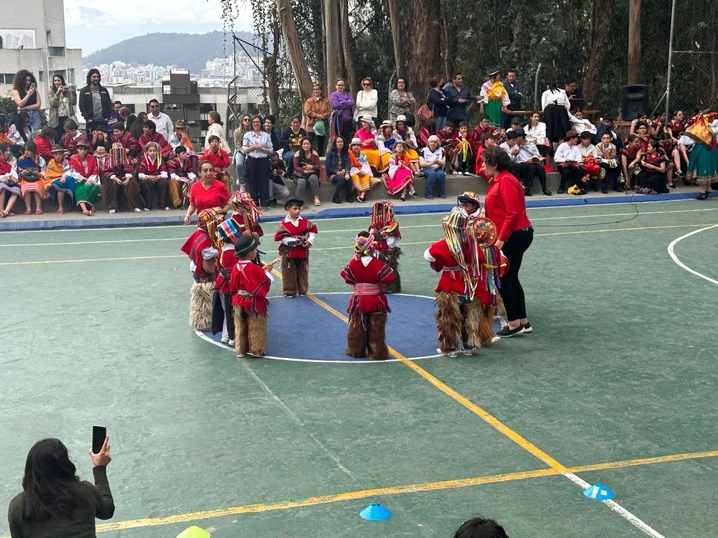 Colegio Séneca (Quito)