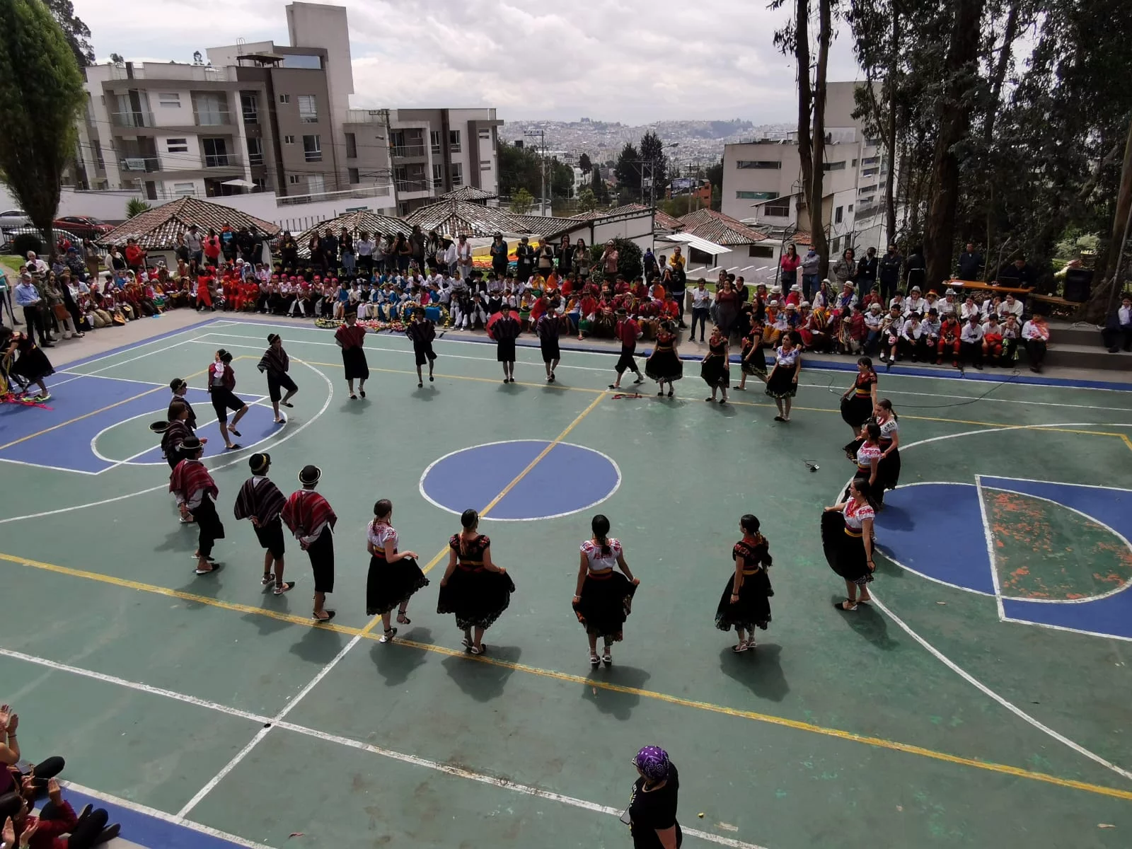Colegio Séneca (Quito)