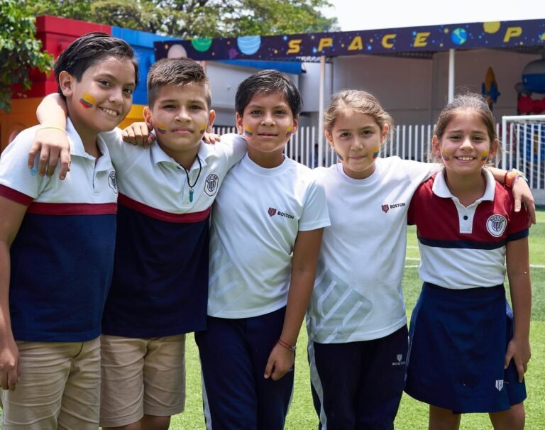 Unidad Educativa Bilingüe Boston (Guayaquil)