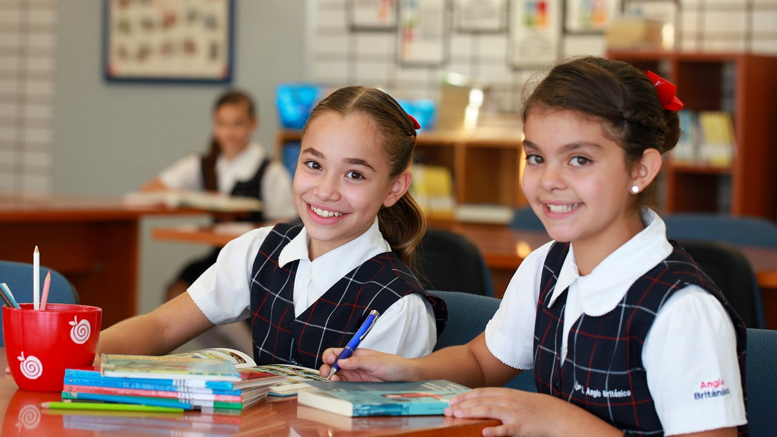 Instituto Anglo Británico S.C. (Ciudad Apodaca)