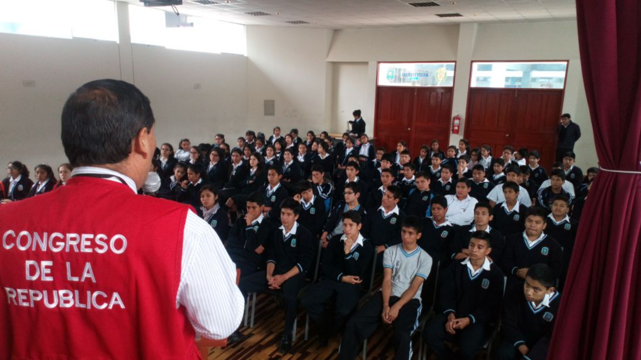 I.E PNP Felix Tello Rojas (Lima)